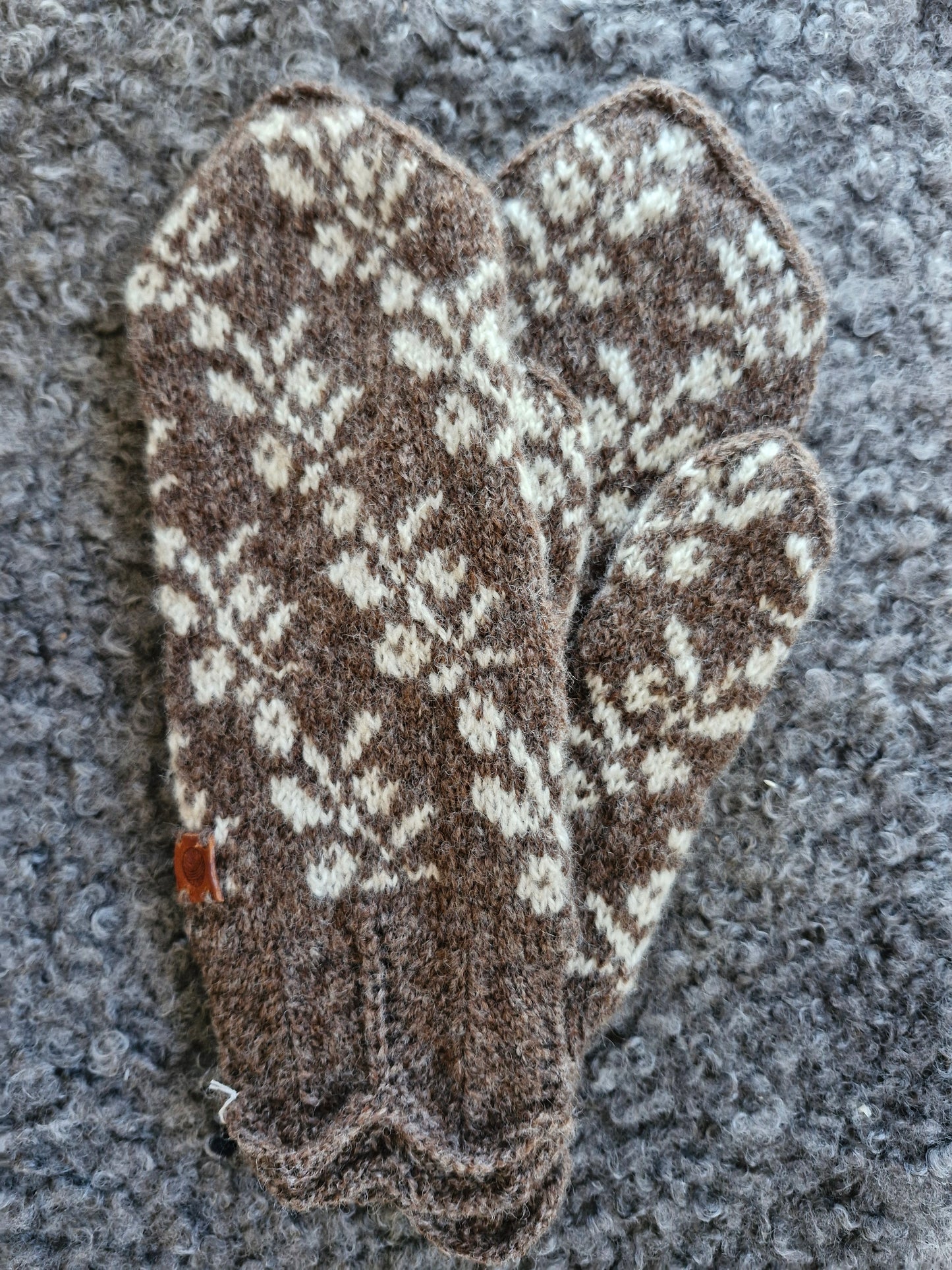 Mönster- och Garnpaket Lingonkvist